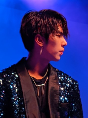 00000IMG_00000_BURST20190815203309699_COVER